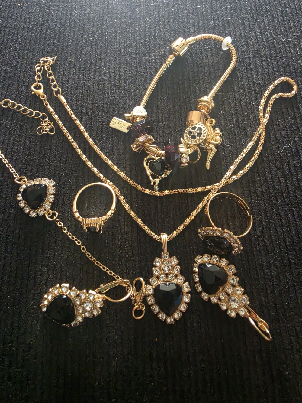Gold-Tone Black Heart Pendant Necklace and Charm Set